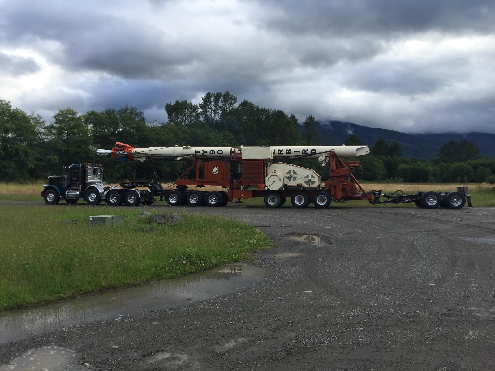 [Truck with Cable]